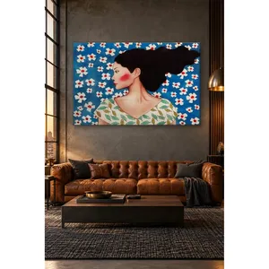 Impression sur toile Fida avec fond bleu, fleurs blanches et cheveux ébouriffés par le vent - Product Image 5
