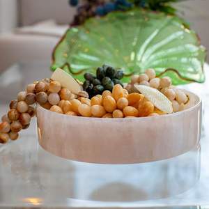 Tazón de resina para decoración del hogar moderno con estética llamativa, perfecto para regalos, artículos de exhibición o uso de comedor funcional - Product Image 1