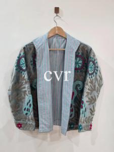Manteau de luxe pour femme en velours brodé à la main, style Suzani, éco-responsable, fait main, pour l'hiver, style bohème, idéal pour les fêtes - Product Image 4