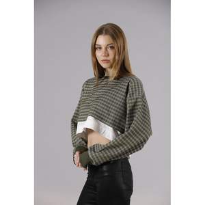 เสื้อผู้หญิงขายส่ง คอลเลคชั่นครอป - Product Image 6