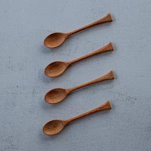 Cuillère en bois d'acacia à long manche, finition miroir – Couleur et taille personnalisables, ustensiles écologiques jetables pour mariages et fêtes - Product Image 4