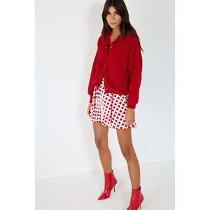 Cárdigan de punto con bolsillo y detalle de botón rojo - Product Image 2