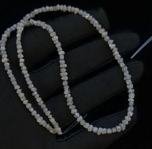 Hilo de diamante sin cortar gris crudo largo blanco gris cuentas de diamantes en bruto para la fabricación de joyas Regalo de Cumpleaños diamante gris Natural de 15 pulgadas - Product Image 2