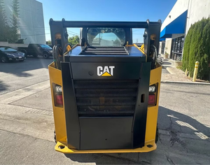 รถตักล้อยาง CAT 262D รุ่นงานหนัก พร้อมที่ตักด้านหน้า รับน้ำหนักได้ 2 ตัน สำหรับงานก่อสร้าง เกษตรกรรม อุตสาหกรรม วัสดุก่อสร้าง 259D - Product Image 2