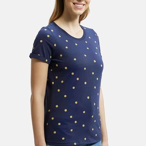 Camiseta de Mujer Azul Marino con Puntos, Cuello Redondo, Manga Corta, Corte Regular, Algodón Jersey, Estilo Casual con Diseño de Rayas - Product Image 3