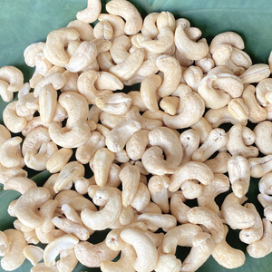 Santigo Viet Nam Noyau de noix de cajou WW210, WW240 Emballage biologique de marque privée disponible Offre Spéciale meilleur taux - Product Image 1