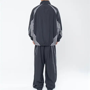 Survêtements en polyester personnalisés, veste coupe-vent en nylon, jogging, ensemble de survêtement zippé coupe-vent pour hommes - Product Image 5