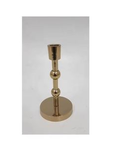 Vente en gros de bougeoir de luxe en aluminium doré pour mariages, style moderne, autres bougeoirs faits à la main en laiton - Product Image 2