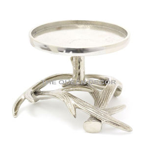 Bougeoir décoratif plaqué argent de forme unique en métal aluminium fait à la main de luxe - Product Image 2