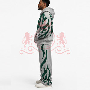 Conjuntos Deportivos Modernos Casuales con Bordado Chenille, Ropa Deportiva al Por Mayor para Hombre - Product Image 2