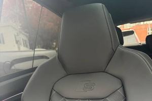 AUDI SQ8 PRESTIGE 2021 EXTREMADAMENTE LIMPIO, MOTOR V8 BITURBO DE 500 CV, LISTO PARA ENTREGAR - Product Image 6