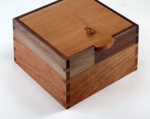 CAJA DE REGALO DE JOYERÍA PERSONALIZADA ARTESANAL Caja de joyería de boda de lujo Caja de regalo nupcial de madera rústica - Product Image 5