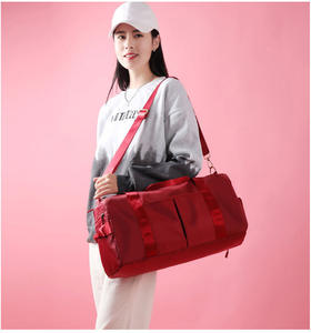 Fabriqué en usine sur mesure de haute qualité sacs d'entraînement en plein air femmes hommes Gym Fitness sacs de voyage étanche décontracté sport sac polochon - Product Image 4