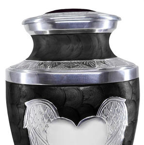 Urnes funéraires modernes faites à la main en céramique naturelle de style américain pour cendres masculines et féminines - Prix de gros pour commémoration et inhumation - Product Image 3