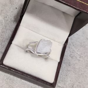 Joyería de piedra cruda, anillo para mujer, piedra lunar arcoíris Natural, piedra preciosa, piedra natal de junio, joyería de doble banda, anillo de Plata de Ley 925 - Product Image 2