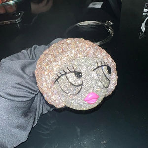 Joyería fina, bonitos colgantes y abalorios de joyería fina de dibujos animados, busto completo en oro macizo de 10kt y diamantes de moissanita de corte redondo - Product Image 2