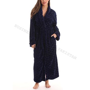 Bata de baño de terciopelo de calidad personalizada de último diseño Material de lana Premium bata de baño caliente - Product Image 1