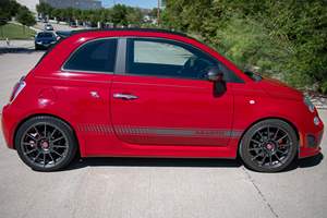 FIAT 500C ABARTH CABRIOLET 2013 d'occasion, conduite à gauche/droite - Product Image 2