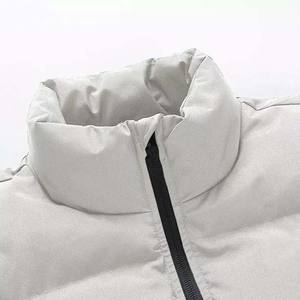 Chaquetas de invierno para hombre de High Street Diseño de cuello alto personalizado con cierre de cremallera Poliéster impermeable Servicio OEM Pakistán - Product Image 3