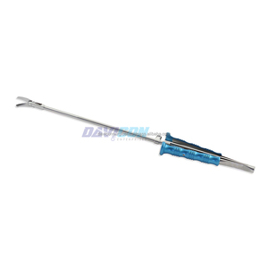 Ciseaux - 30 lames en acier inoxydable fortement courbées, tige de 5 mm, longueur de travail de 7'' (17,8 cm), poignée à pression de 12'' (30,5 cm), VATS - Product Image 3