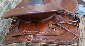 Selle en cuir Royal International RI002 Endurance pour dressage occidental, course et barrel, à prix avantageux - Product Image 6