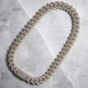 Chaîne cubaine pour homme en or blanc 14 carats en argent sterling 925 18mm, 22inchVVS1 Moissanite Diamond Pendant Charm Excellent Touch - Product Image 1