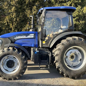 Tracteur Lovol M904 4x4 en bon état, tracteur agricole utilitaire avec cabine et climatisation - Product Image 4