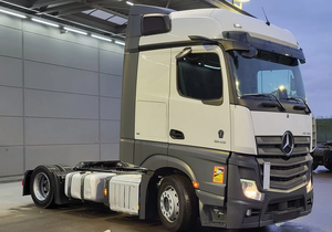 ซื้อสินค้าตามประกาศ! รถบรรทุกหัวลากมือสอง ปี 2021 รุ่น HeavyDuty Actros1845 แบบ 4X2 พื้นที่บรรทุกขนาดใหญ่ - Product Image 3