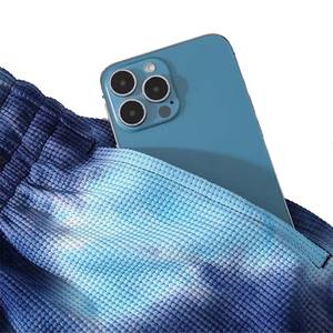 Shorts pour hommes, vêtements décontractés et d'entraînement à usage extérieur, shorts tie-dye pour hommes, poids léger 100% coton fait, avec logo personnalisé, au prix de gros - Product Image 4