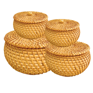 Panier en rotin charmant et pratique avec couvercle idéal pour organiser votre salon - Product Image 1