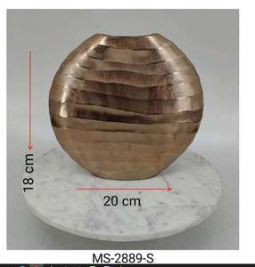 Decorative Aluminum Chisel Texture <b>Vase</b> Hand-crafted Flower <b>Vase</b> for Home Decor Decorative Metal <b>Vase</b> Pot Steel <b>Gold</b> Modern - Product Image 4