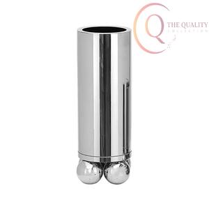 Vase de table en métal élégant, conçu pour les intérieurs sophistiqués, adapté aux arrangements floraux et aux présentations décoratives - Product Image 5