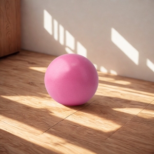 Pelota pequeña para pilates - Product Image 3