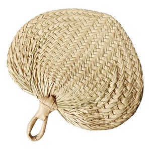 พัดไม้ไผ่ทำมือ งานสานธรรมชาติ ของที่ระลึกแบบดั้งเดิม พัดตกแต่ง - Product Image 1