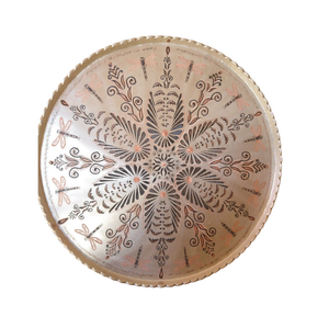 ถาดเสิร์ฟทองแดงทรงกลมทำมือ ลายดอกไม้แบบดั้งเดิม ตกแต่งสไตล์โบราณ สำหรับตกแต่งโต๊ะอาหารที่บ้าน - Product Image 4