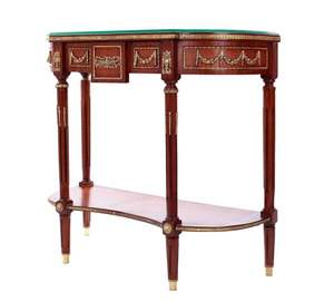 Mesa Consola Clásica de Madera de Lujo con Adornos de Latón y Estante Inferior - Product Image 3