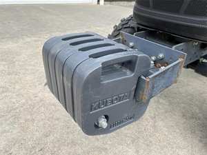 Tracteur LX2610HSDC 2020 - 4 roues motrices, transmission par engrenages, 24,8 CV, confort premium et haute productivité avec boîte de vitesses et pompe - Product Image 4