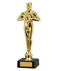 Trofeo de metal de diseño premium clásico con chapado en oro perfecto para honrar la excelencia en Concursos Profesionales - Product Image 2