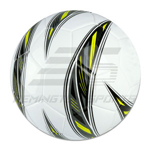 Entraînement de football de haute qualité Ballon de football personnalisé tous temps Ballon de football thermocollé toutes tailles Ballons pakistanais du Pakistan - Product Image 2