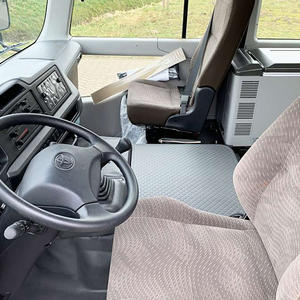 รถบัสโดยสารอัตโนมัติ 2x เครื่องยนต์ดีเซล พร้อมแอร์ ยูโร 3 ระบบ US Roller 30 ที่นั่ง พวงมาลัยซ้าย ปี 2024 ไม่เคยเกิดอุบัติเหตุ พร้อมการรับประกัน - Product Image 2