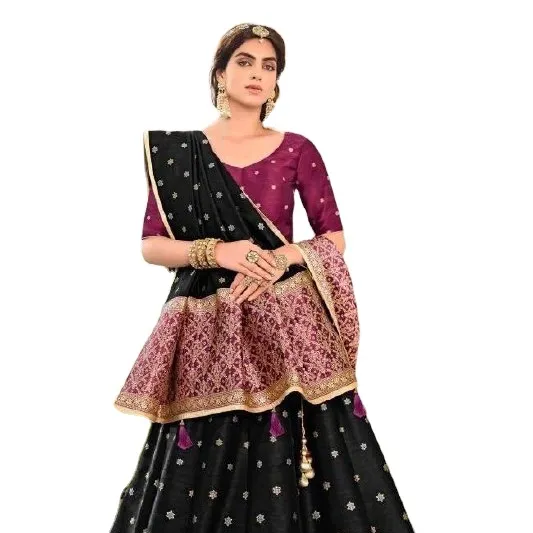 Matrimonio di design di colore nero e abbigliamento Casual Designer speciale Lehenga sari ricamato per le donne