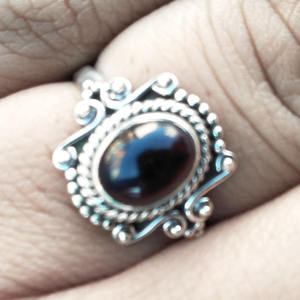 Bague sertie de pierres précieuses grenat Femmes Filles Custom Made 925 Sterling Silver Bohemian Style Jewelry Bulk Wholesale - Product Image 2