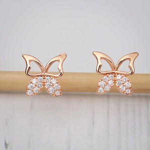Boucles d'oreilles tendance en acier inoxydable plaqué or avec zircon, motif papillon et nœud, pour femmes, idéales pour les soirées - Product Image 2