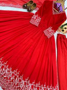 ชุดปาร์ตี้สวมใส่กับ sarara และงานปัก - Product Image 5