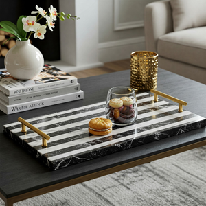 Commande en gros Plateau en marbre noir et blanc de qualité supérieure Prix du fabricant Poignées en laiton de luxe Plateaux haut de gamme pour hôtels et événements - Product Image 1