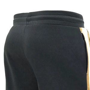 Pantalones Cortos Deportivos Profesionales Aero Motion para Hombre, con Cierre Inteligente y Bolsillos con Cremallera, Hechos de Tejido Jersey Sencillo para Fitness Lev - Product Image 3