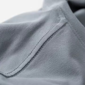 Camiseta de Calidad con Cuello Redondo, Hombros Caídos, Estilo Urbano, Lisa para Hombre, Logotipo Personalizado, Camiseta de Hombre 100% Algodón, Diseño - Product Image 4