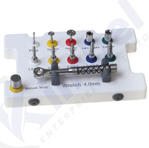 Kit chirurgical personnalisé d'extenseur d'os d'implant dentaire de qualité supérieure avec cliquet Boîte autoclavable Instruments de chirurgie d'implant - Product Image 1