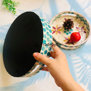 Tradebyd MOP Bandeja con incrustaciones Bandeja decorativa de nácar de lujo para servir comedor y decoración del hogar - Product Image 3