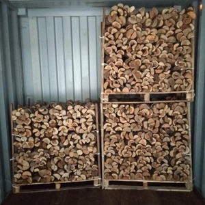 Bûches de bois de chauffage de qualité professionnelle - Chaleur propre et constante pour un usage résidentiel et commercial - Product Image 6